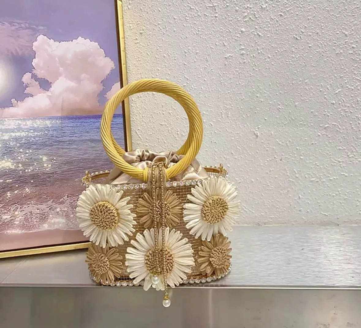 Floral Chic Women’s Elegant Handbag