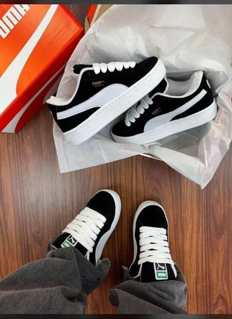 Puma Sneakers