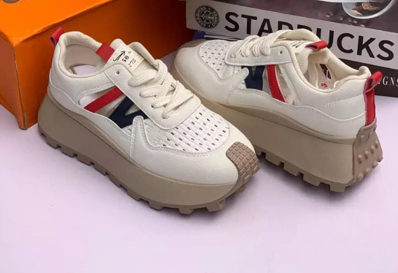 F5158 SPORTS Sneakers