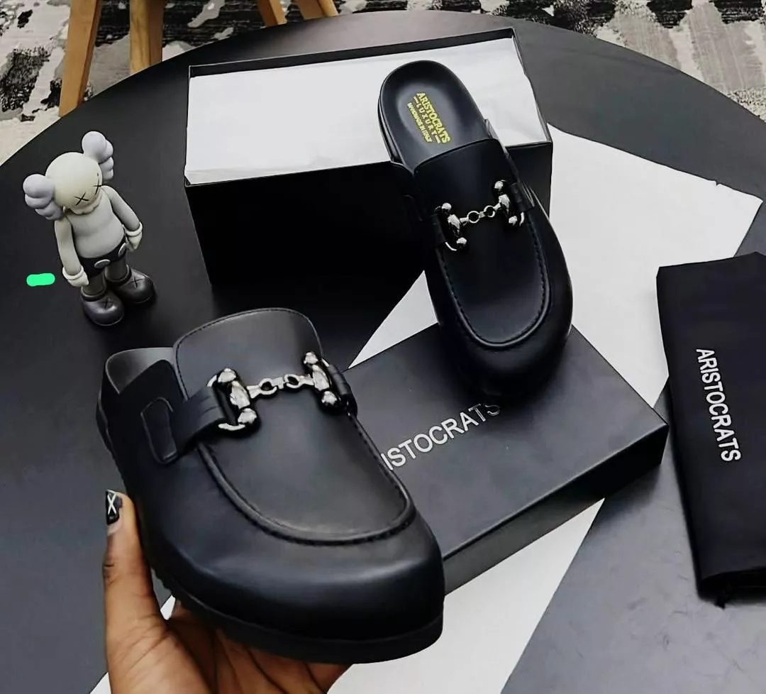 Aristocrats Luxury Black Horsebit Mule Loafers