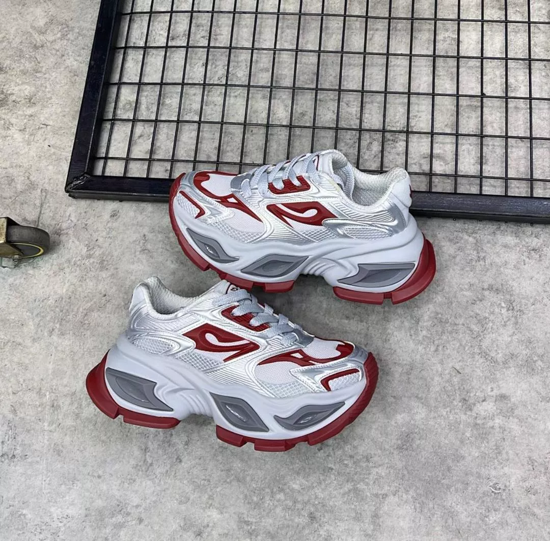 Slake OGR Tail Ex Series Sneakers