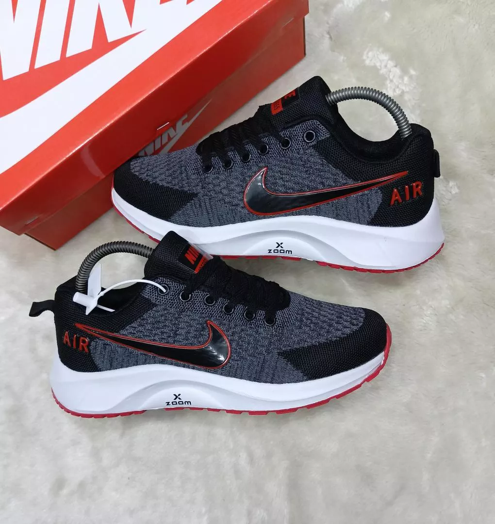 Nike Air Zoom Pegasus 38