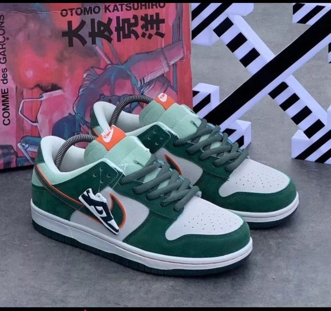 Otomo Katsuhiro x Nike SB Dunk Low "Steamboy OST"